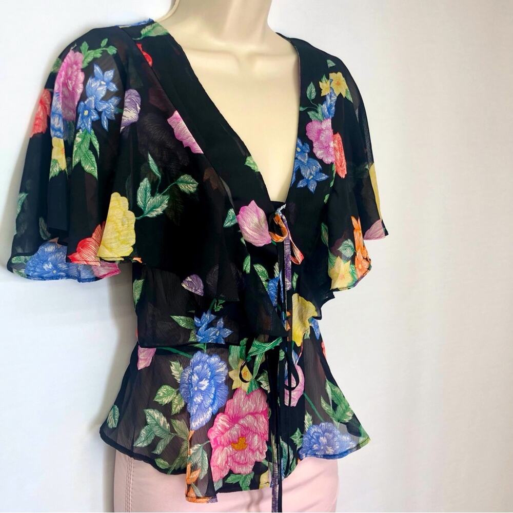 NWT Topshop Sheer Black Floral Flutter Sleeve Top Feminine Flirty Fun - Picture 14 of 16
